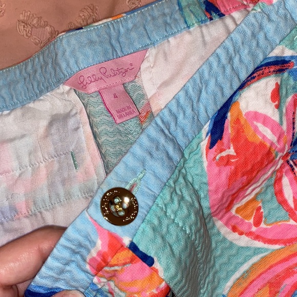 Never worn Lilly Pulitzer shorts - Picture 3 of 4